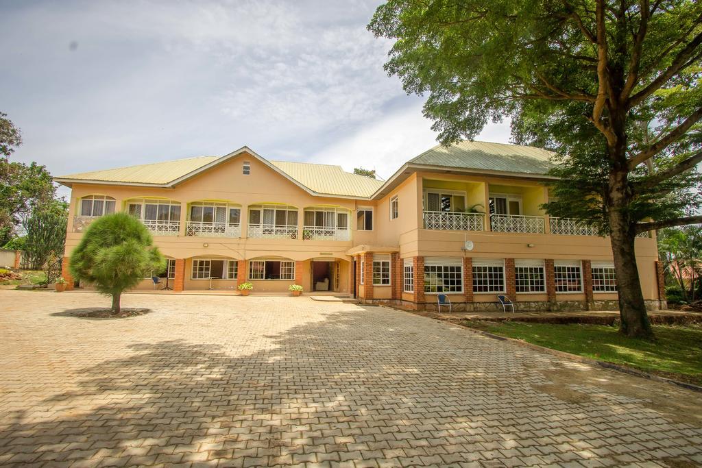 Jinja Safari Hotel Exterior foto